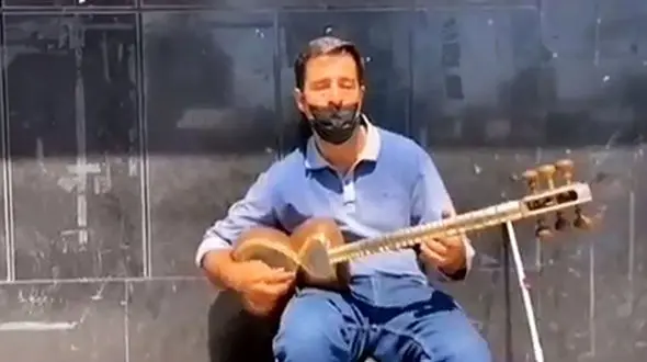 غمگین ترین مرد تجریش تهران کیست ؟ / اشکتان با سازش در می آید ! + فیلم