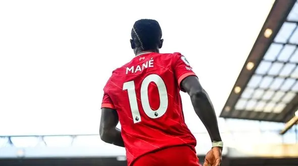 گزارش/ فوتبالیستی که قلب لاکچری دارد!/ "مانه" محبوب‌ترین بازیکن دنیا