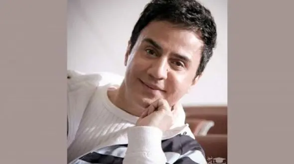 عکس کافه تنهایی عمو پورنگ بعد از اخراج از صدا و سیما ! 