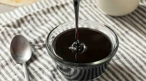 فواید خوردن شیره با آب 