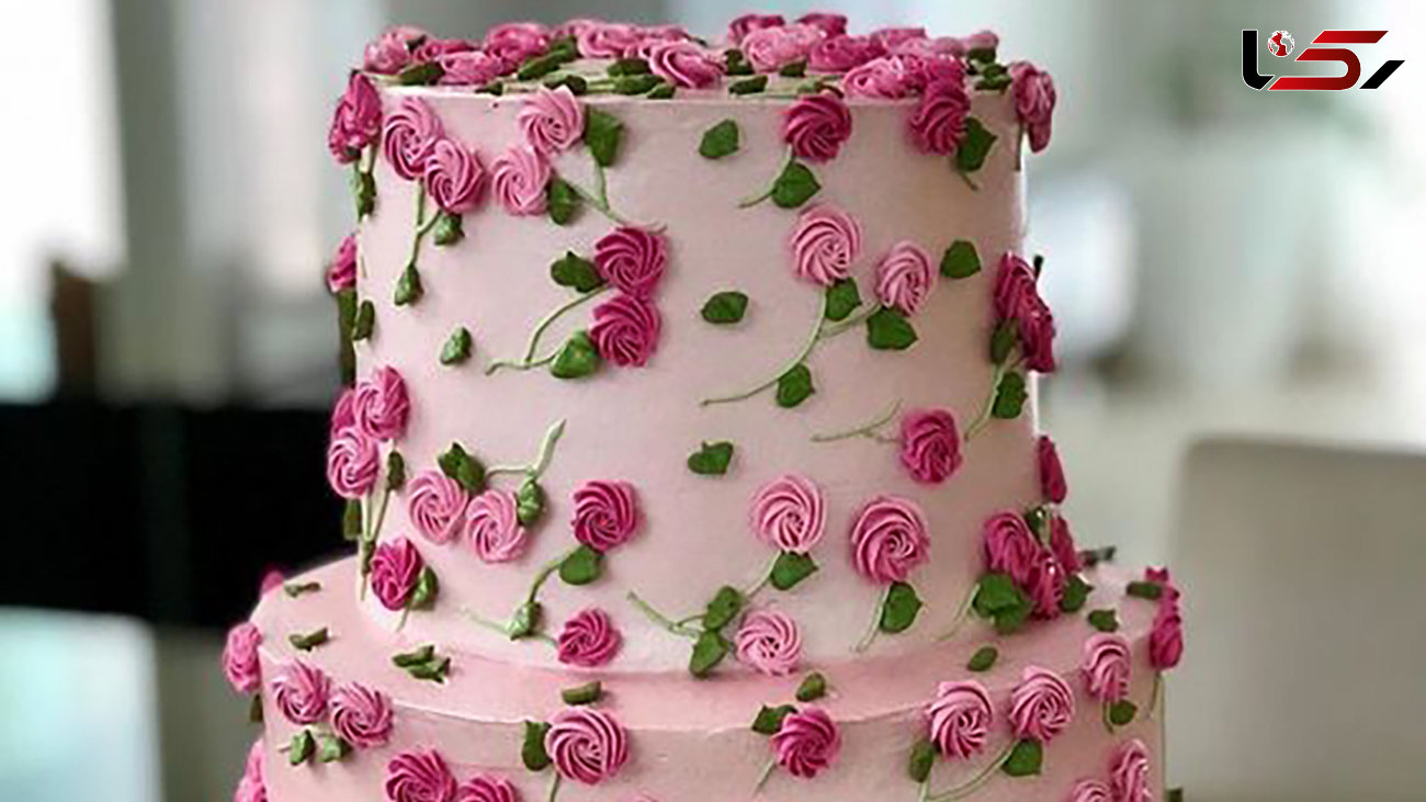 کیک در طرح زیبای گل های بهاری + عکس