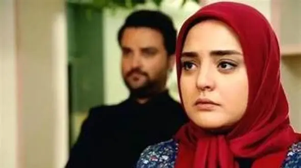 قاب صمیمی بازیگر سریال ستایش با الناز حبیبی