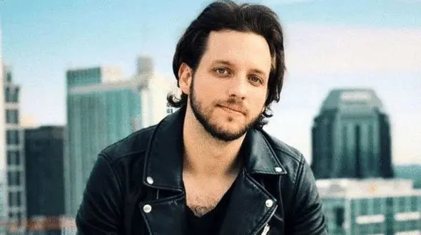 اعتراف 3 دختر به قتل خواننده معروف + عکس و جزئیات