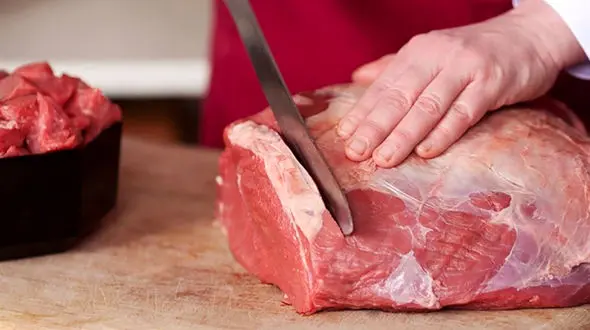 قیمت گوشت قرمز در بازار امروز / علت گرانی گوشت مشخص شد