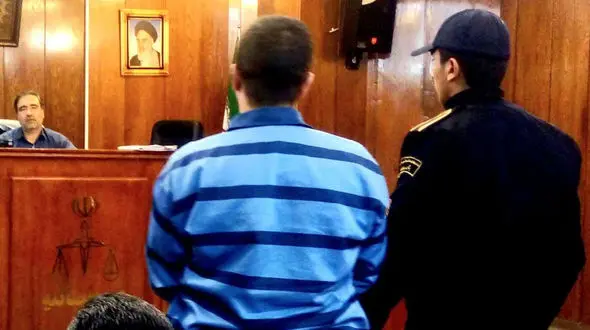 قتل راننده آژانس بخاطر جای پارک خودرو در کرج / مرد اعدامی چرا قصاص نشد + عکس 