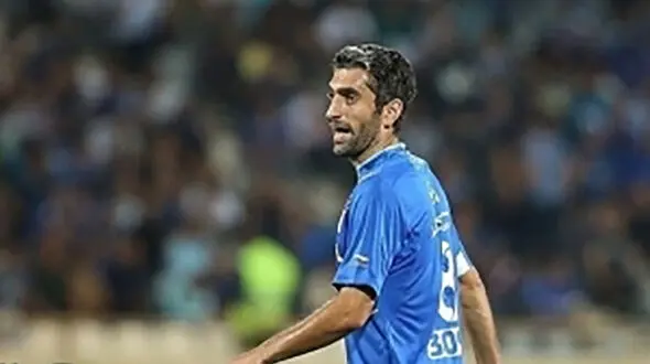 جباری: پولی نگرفته ایم و در زمین بد تمرین می کنیم