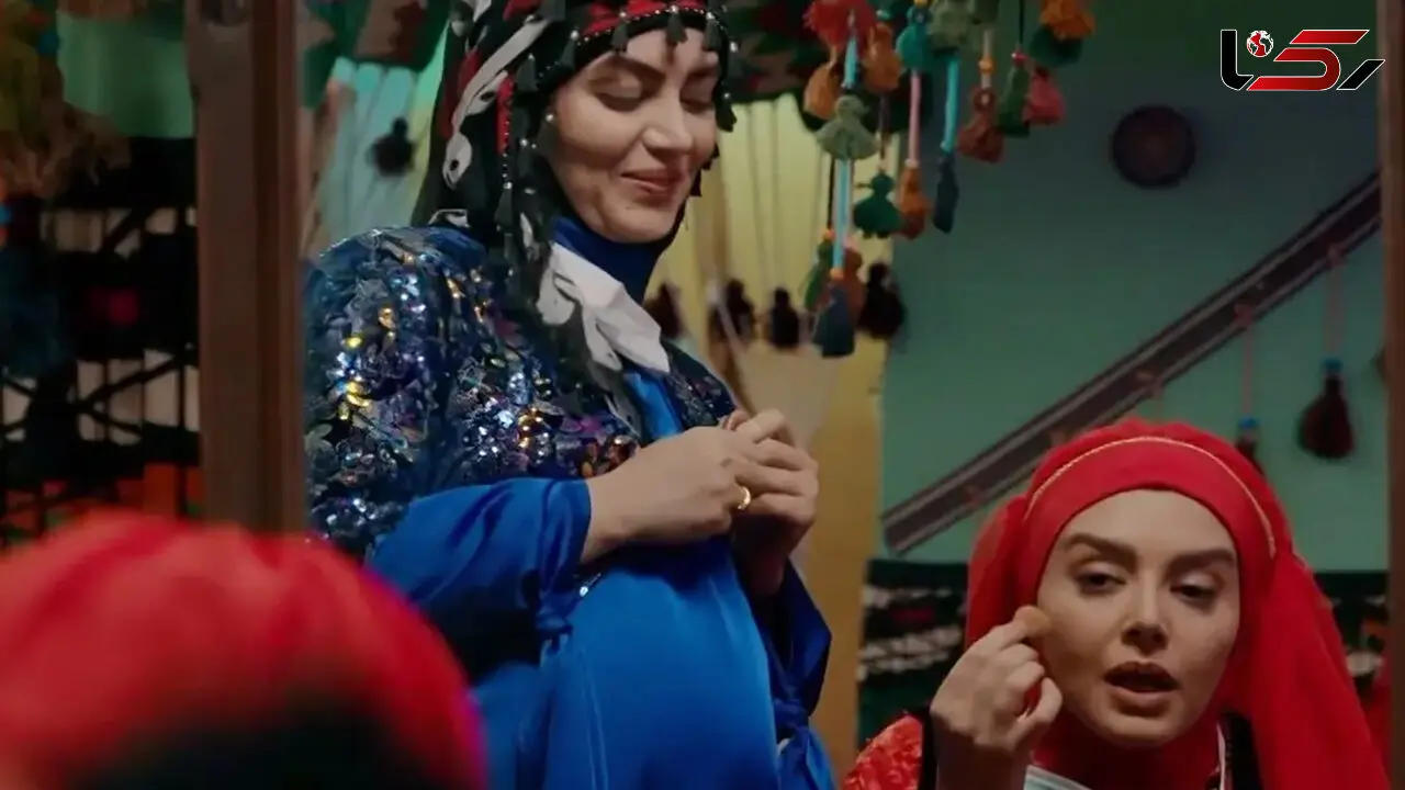 سفر زمان/ عکس «شیرین، روژان، سلطانی و ادریس» سریال نون خ در یک رستوران؛ سال 1400