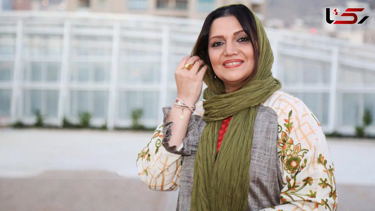 الهام پاوه‌نژاد در کاخ سلطنتی انگلستان 
