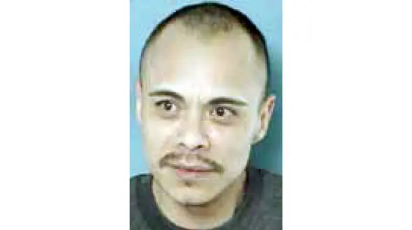 مردی زنی را کشت و با جسدش به مسافرت رفت + عکس