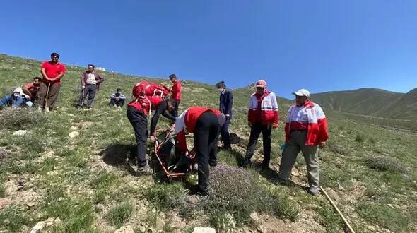 جسد مرد تبریزی در ارتفاعات اسپیران پیدا شد + عکس 