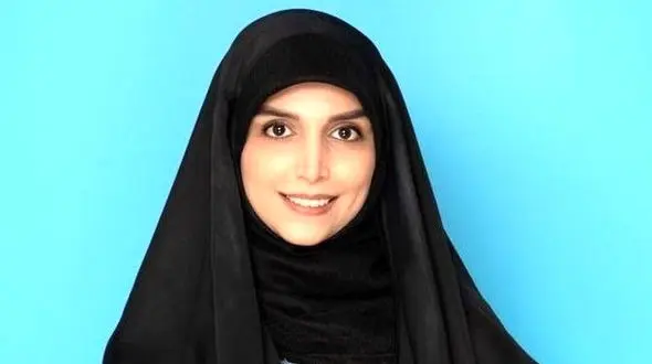 عکس جدید مژده لواسانی در کنار عادل فردوسی پور/رنگ روسری خانم لواسانی چقدر خاص و شیکه