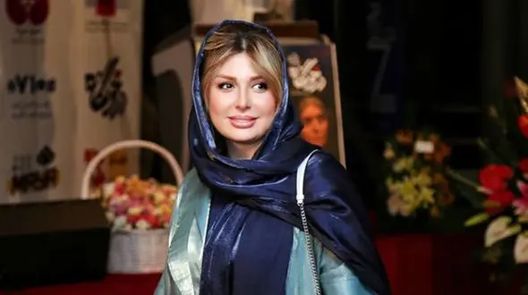 استوری نیوشا ضیغمی از داخل هواپیمایی که امروز صبح در کرمانشاه از باند خارج شد 