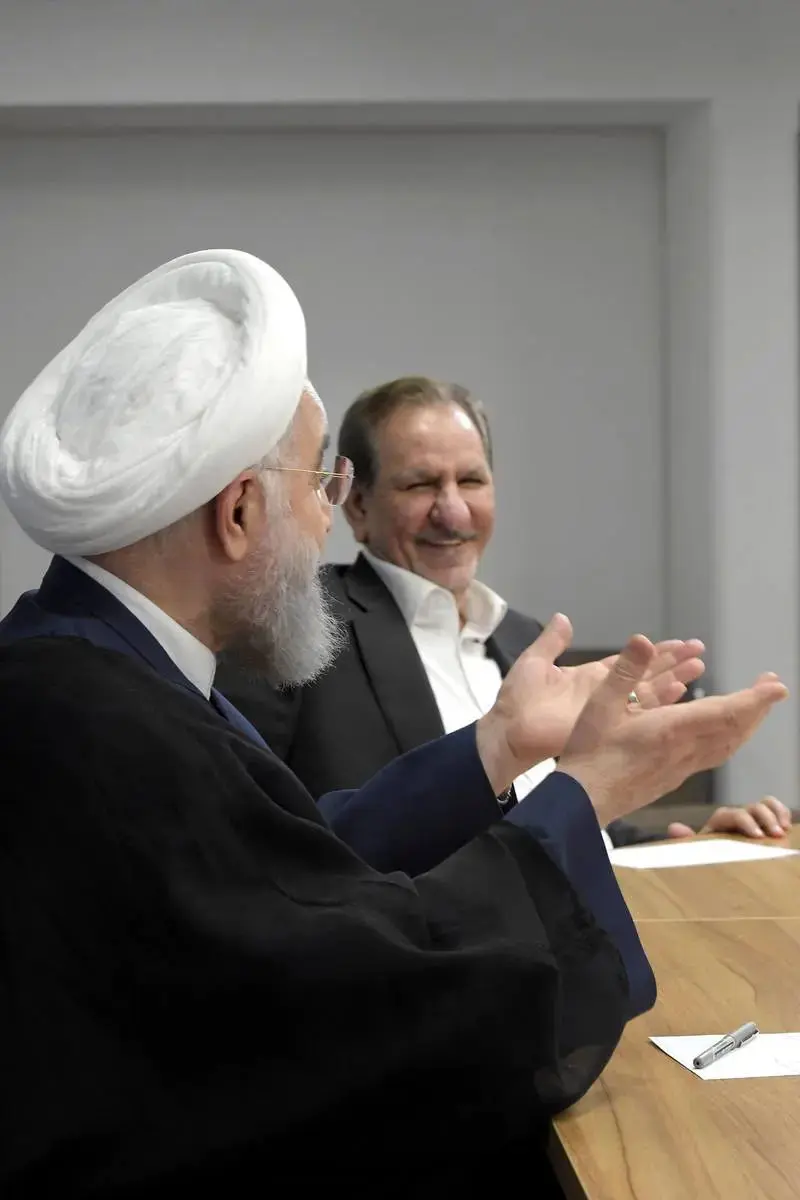 دیدار صمیمانه حسن روحانی با وزرا و معاونان پیشین دولت‌های یازدهم و دوازدهم