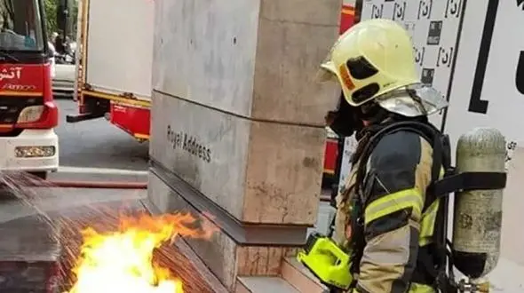 آتش‌سوزی هولناک در ساختمان تجاری در پارک‌ وی تهران