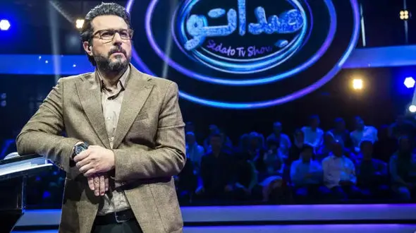 عکس زن زیبای مجری صداتو که غوغا کرد / عکس های خصوصی و عجیب محسن کیایی