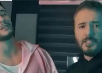 فیلم/  سیدجواد هاشمی: نمیدونستم لباسم فیکه.. اون فلان فلان شده باید.... بعدا فهمیدم چی بود و چی شد/واشقانی : بابا نخندید این الان منو...