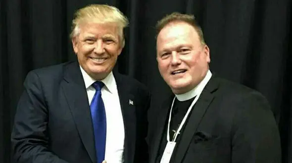 خودکشی یکی از نماینده های مجلس حامی ترامپ که دختر نوجوانی را آزارهای شیطانی داده بود+عکس