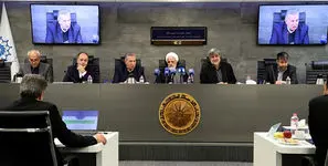 انتقاد از چندنرخی بودن گندم و رانت در زنجیره آرد و نان / وزارت نیرو مکلف به شفاف‌سازی قبوض و هزینه ترانزیت برق شد