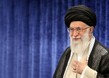 فیلم/ تشکر ویژه رهبر انقلاب از عوامل فیلمی با بازی شبنم قلی‌خانی که جایزه‌اش را ندادند