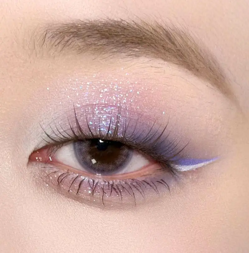 میکاپ عروسکی دخترانه