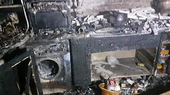 آتش سوزی آشپزخانه یک خانه در غرب تهران + عکس 