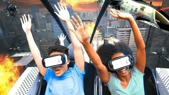 هیجان انگیزترین شهربازی در چین/بر مبنای واقعیت مجازی