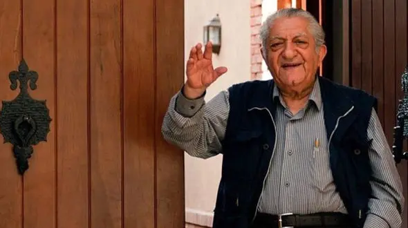 ناگفته های زندگی خصوصی عزت الله انتظامی / او در خفا سیاسی بود + عکس