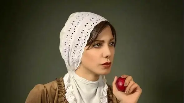 فیلم/ عاشقانه ای بی نظیر از باران نیکراه به همراه علی ضیا که شنیدنش نفست رو بند میاره/ تو می شد جنگلی انبوه باشی از خودت اما، قناعت کردی و از خاک گلدان سردر آوردی