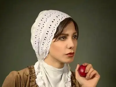 فیلم/ عاشقانه ای بی نظیر از باران نیکراه به همراه علی ضیا که شنیدنش نفست رو بند میاره/ تو می شد جنگلی انبوه باشی از خودت اما، قناعت کردی و از خاک گلدان سردر آوردی