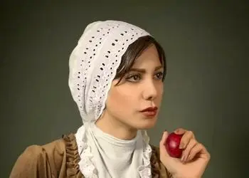 فیلم/ عاشقانه ای بی نظیر از باران نیکراه به همراه علی ضیا که شنیدنش نفست رو بند میاره/ تو می شد جنگلی انبوه باشی از خودت اما، قناعت کردی و از خاک گلدان سردر آوردی