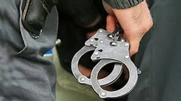 انتقامگیری کارگر شیطان صفت از مرد سرشناس / از او فیلم سیاه گرفتند