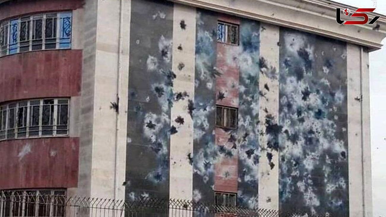 عکس / حمله داعش‌ وار به یک دبیرستان در چهارشنبه‌ سوری 
