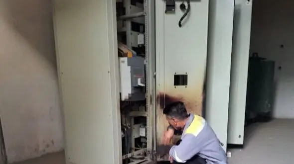 آتش سوزی در پست برق خیابان دانشگاه قزوین