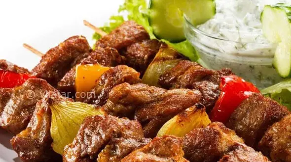 فیلم نحوه طبخ توندی کباب در رستوران عثمان صاحب/ هندی ها برای این غذا صف می کشند! 