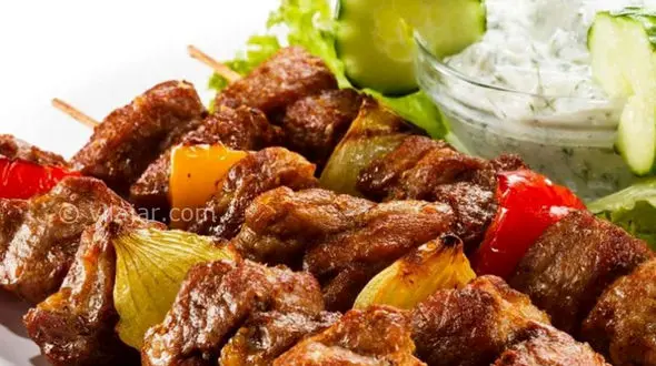 فیلم نحوه طبخ توندی کباب در رستوران عثمان صاحب/ هندی ها برای این غذا صف می کشند! 