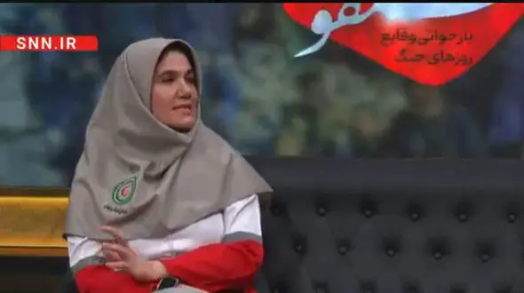 امدادگر هلال احمر: وقتی برادرم هدف اصابت قرار گرفت، من به کمک مجروحان رفتم/ فیلم