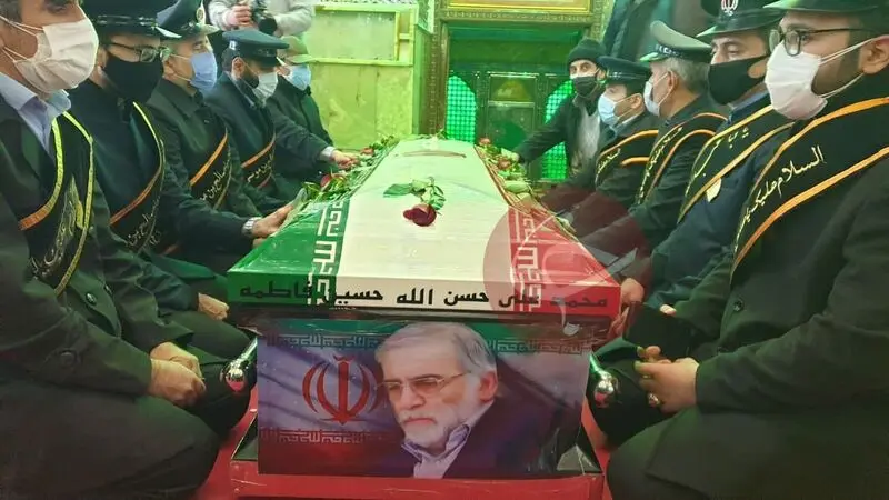 تشییع پیکر شهید محسن فخری زاده در امام زاده صالح