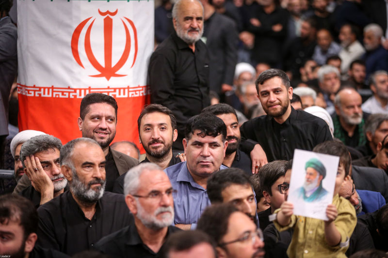 رهبر انقلاب حضرت آیت الله خامنه ای در مراسم بزرگداشت شهدای جنگ تحمیلی اخیر 7-5-1404