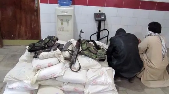 درگیری مسلحانه پلیس کهنوج با سوداگران مرگ +عکس