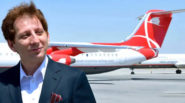  واکنش جنجالی بابک زنجانی به خاطر توقیف 13 کیلو شمش طلا او در فرودگاه  / دکتر جلوی خروج طلا را بگیرید!