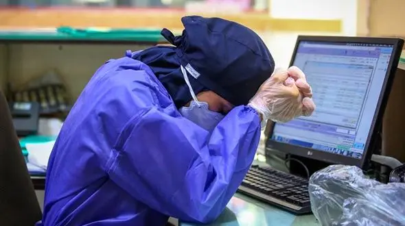 دریافتی پرستاران حدود 20 هزار تومان برای هر ساعت کار است/ اگر کشور دچار اپیدمی دیگری شود با مشکل جدی روبه رو می شویم