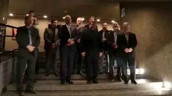 دیدار وزیر ارشاد با هنرمندان در برج آزادی + فیلم