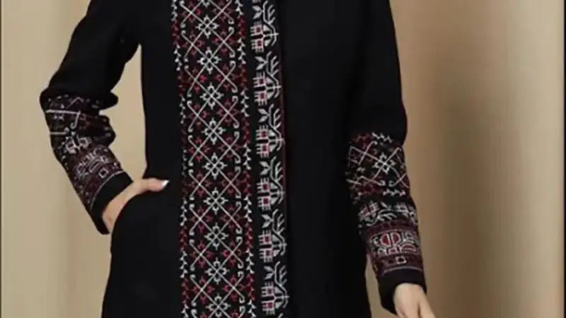 مانتوی مشکی با پارچه سنتی عکسها