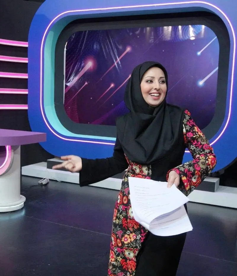 ندا غفاری مجری تلویزیون