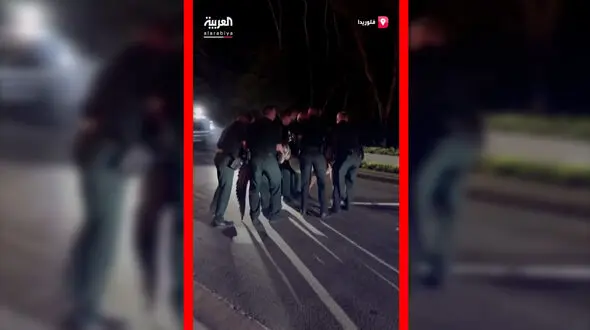 فیلم مهار تمساح ۴ متری توسط پلیس آمریکا