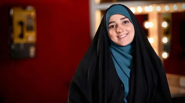 عکس خصوصی جشن تولد خانم مجری چادری صدا و سیما را ببینید 