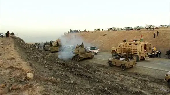 برای اولین بار پس از سال‌ها کامیون‌ها از مرزهای عراق و سوریه عبور کردند