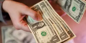 قیمت حواله دلار امروز چهارشنبه 22 مهر 1405