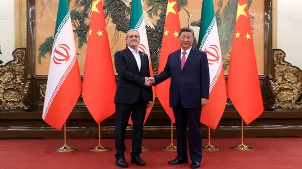 پزشکیان: آماده اجرای کامل توافق ۲۵ ساله با چین هستیم