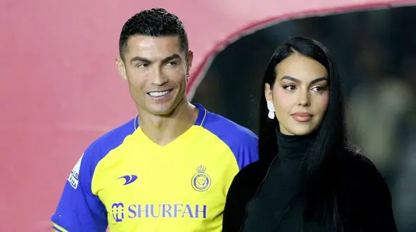 نامزد رونالدو چی بود چی شد ! / از دختری زشت تا ملکه عربستان ! + عکس معجزه عمل زیبایی